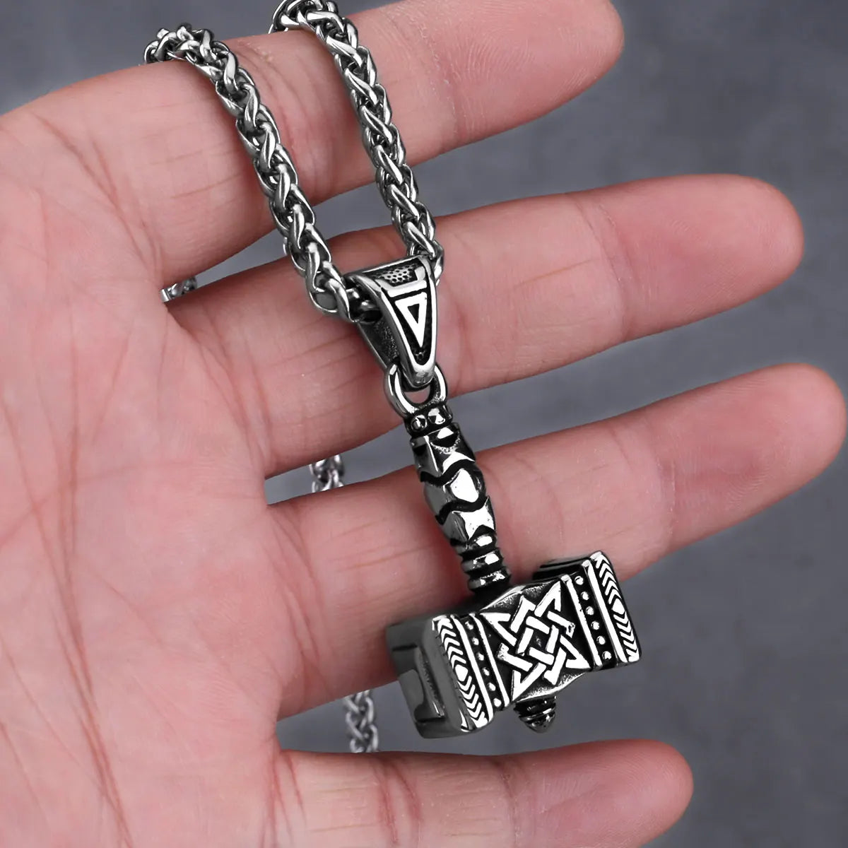 Norse mythology Viking Thor's hammer Mjölnir pendant necklace - fjornval