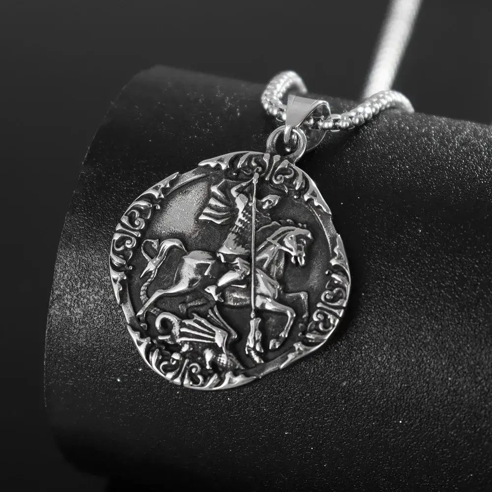 Knight riding a horse necklace