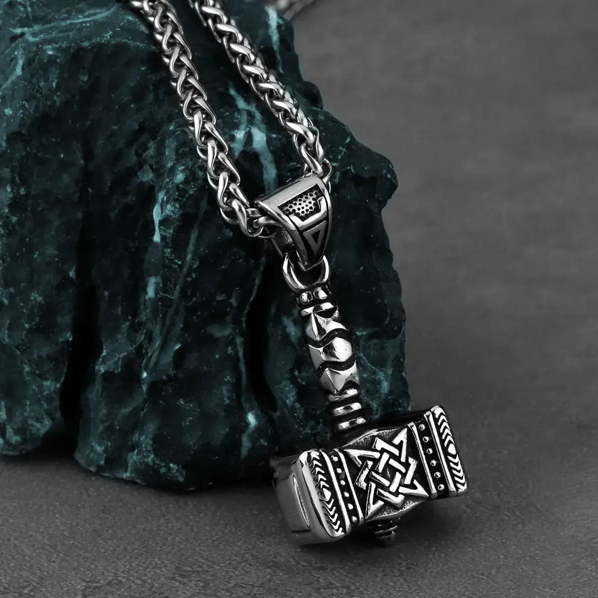 Norse mythology Viking Thor's hammer Mjölnir pendant necklace - fjornval
