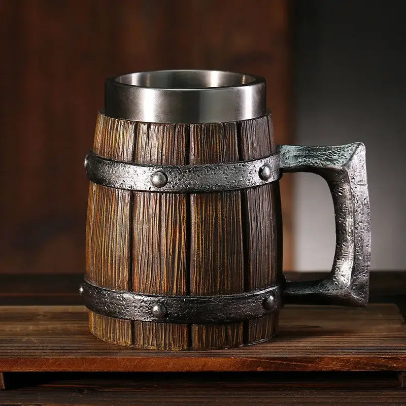 Wooden barrel style mug