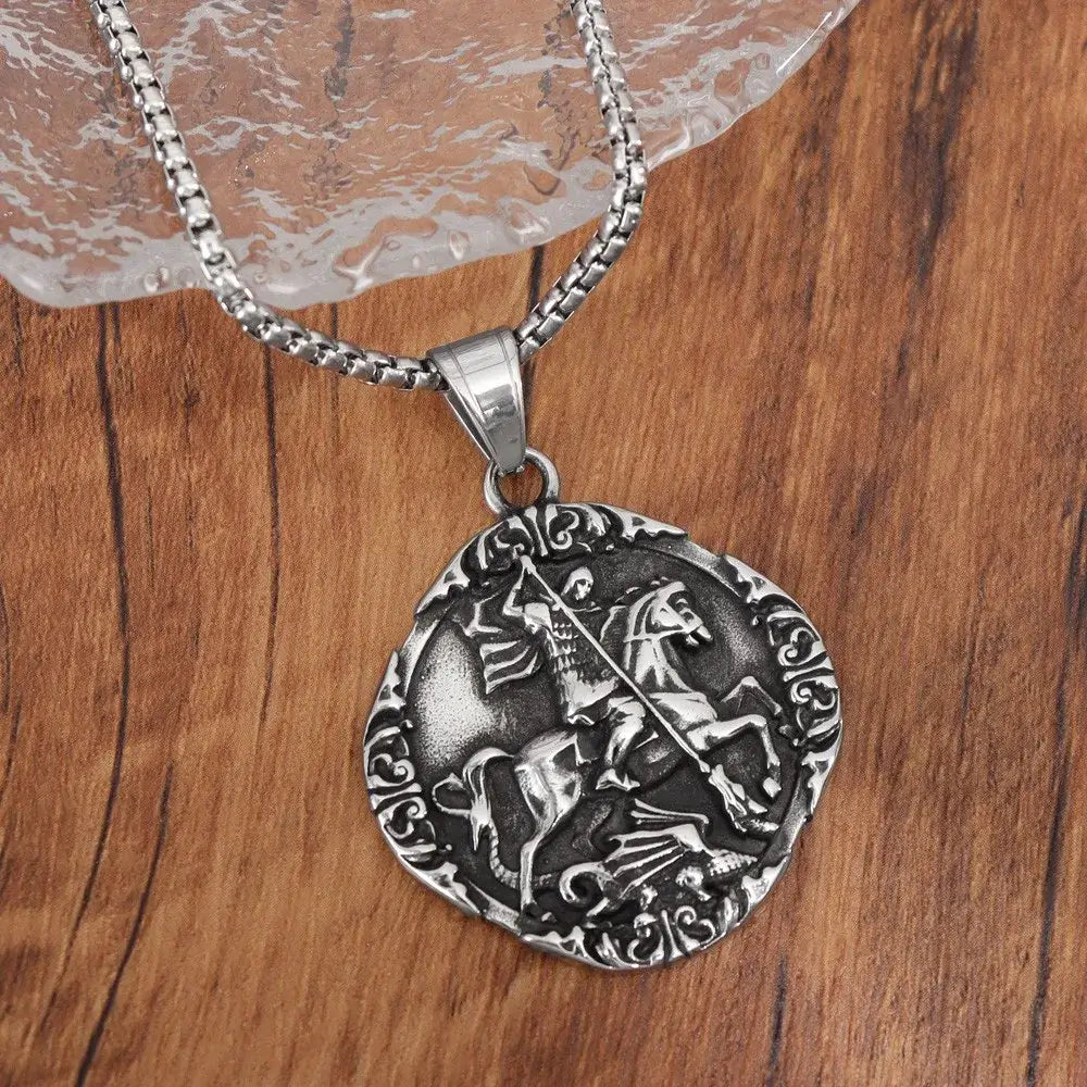 Knight riding a horse necklace