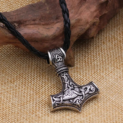 Thor's Hammer Mjölnir Pendant Viking Necklace - fjornval