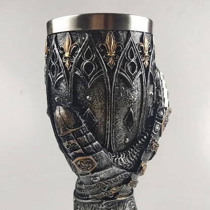 Medieval knight giant hand mug - fjornval