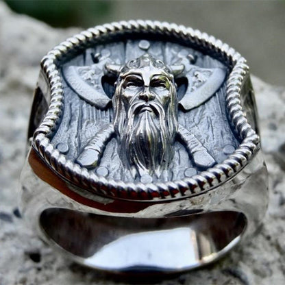 Viking double axe & Viking warrior steel ring - fjornval